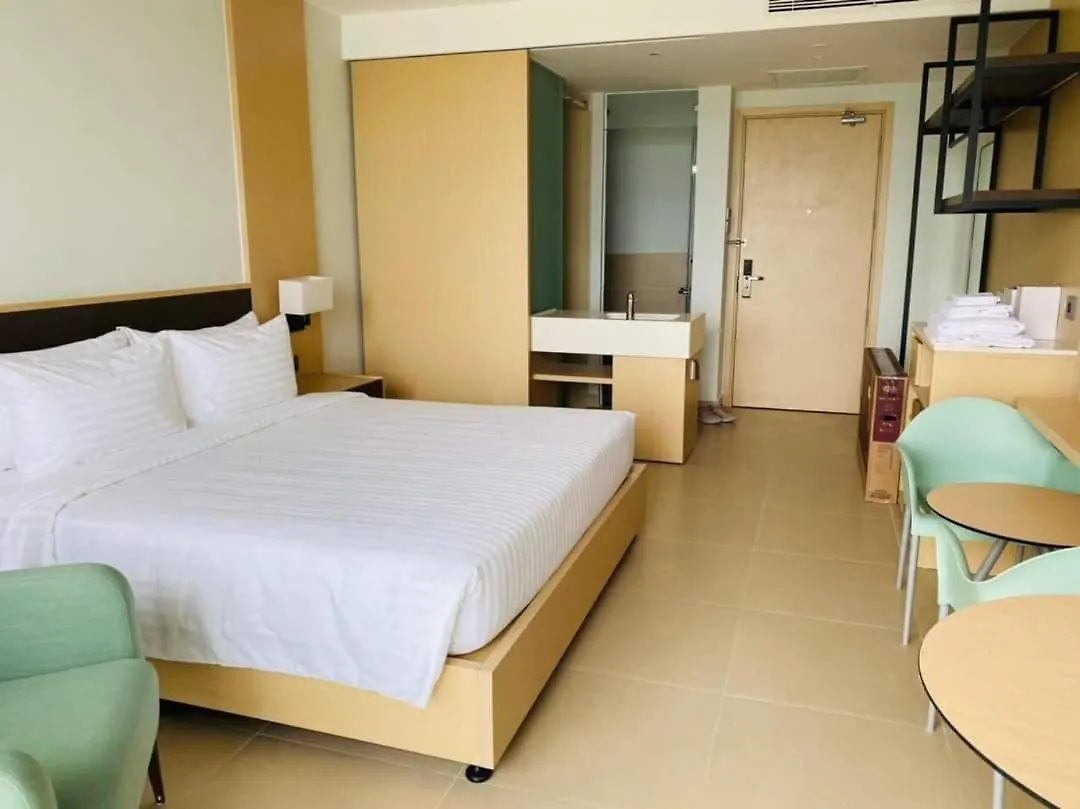 Arena Cam Ranh Beach Resort ニャチャン 0*,